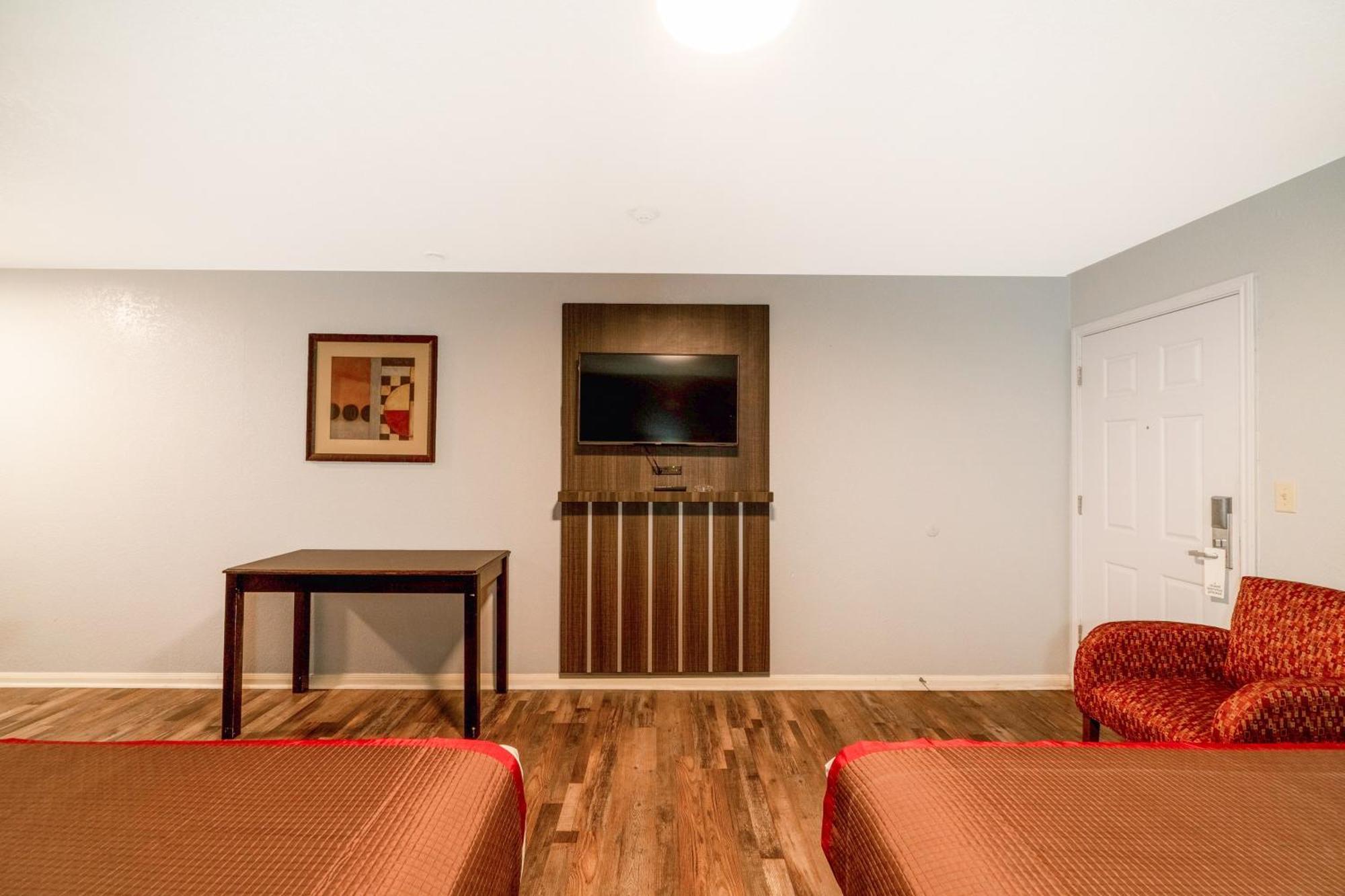 High Five Inn By Oyo Killeen Exterior photo